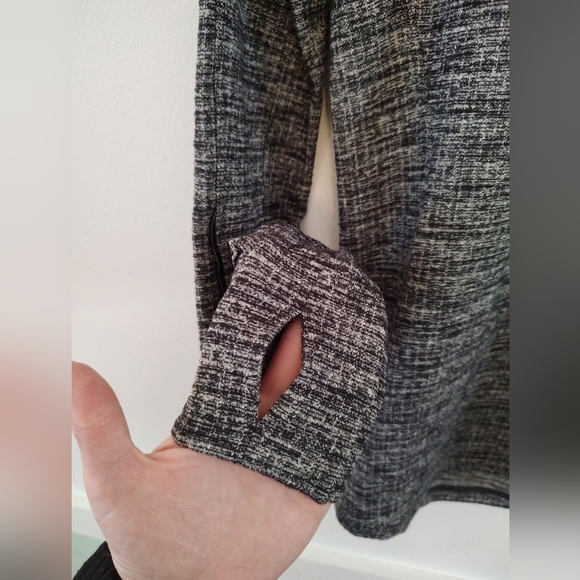 Lululemon Extra Mile Long Sleeve Pullover- Size 4 - Picture 5 of 15